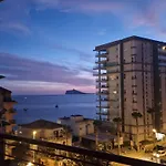 Ifach Lux アパート *